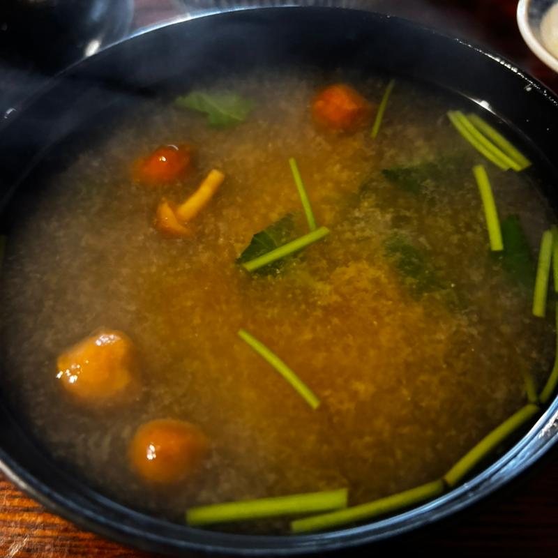 なめこ椀(土手の伊勢屋 （どてのいせや）)