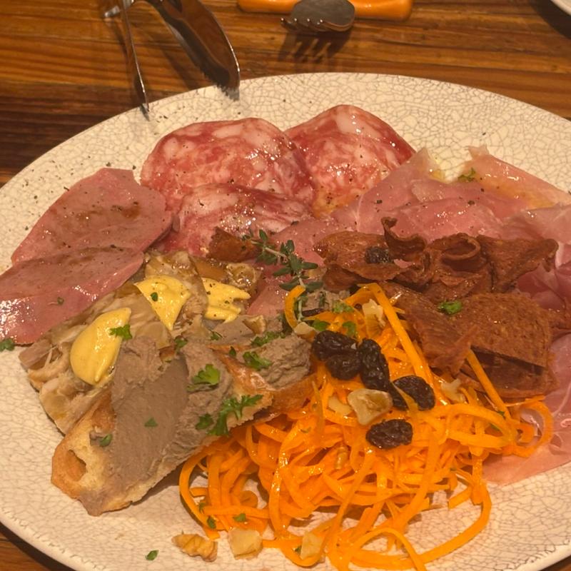 自家製シャルキュトリ全種盛M(のりすけ)