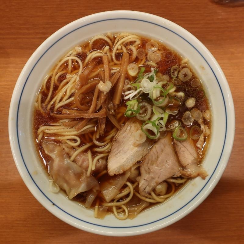 ワンタンメン(共楽)