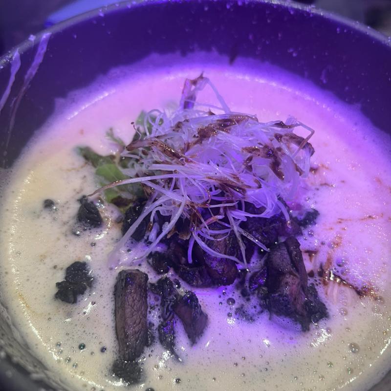 鶏白湯 黒(DURA麺TE西宮店)