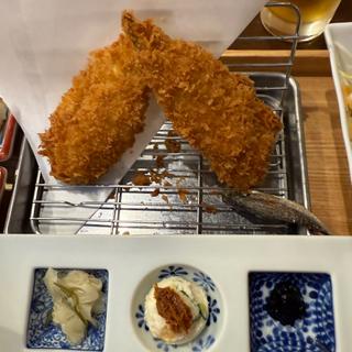アジフライ定食　半身2枚(小田原駅前 小田原アジフライセンター 磯のや)