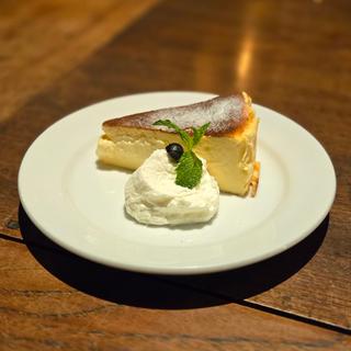 バスクチーズケーキ