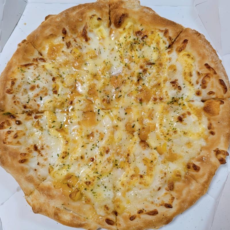 コーンどっさり！クリーミーマヨコーン(ピザハット 高槻真上店)