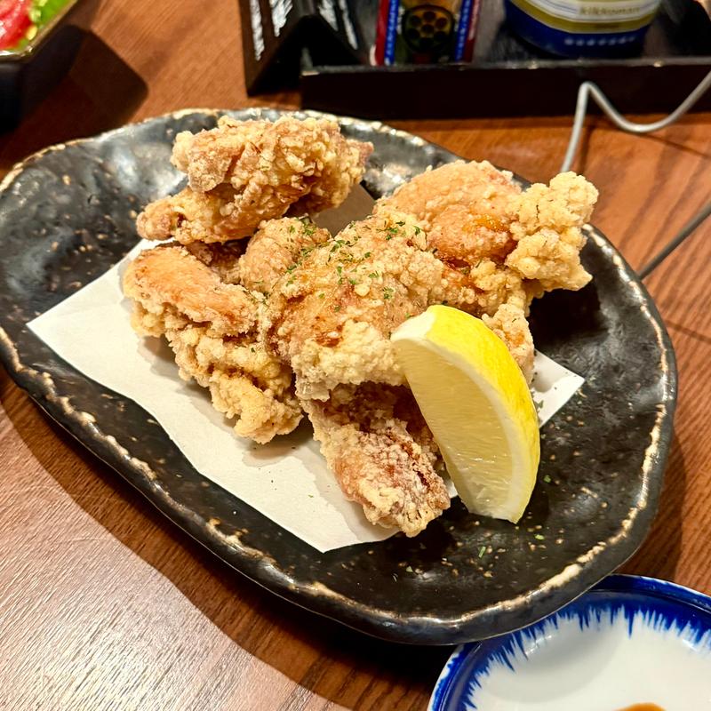 唐揚げ(居酒屋 写楽)