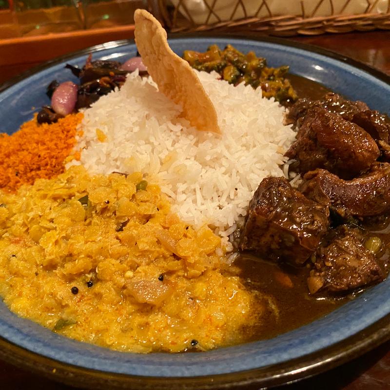 ブラックポークカレー(漂流スパイス)