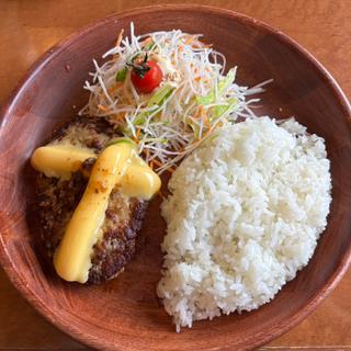 チーズバーグディッシュ S(びっくりドンキー足立東和店)