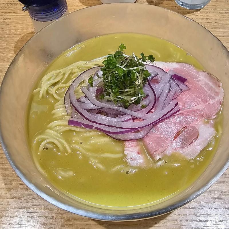 冷やし牡蠣ラーメン(La Maison du Ramen ビスク)