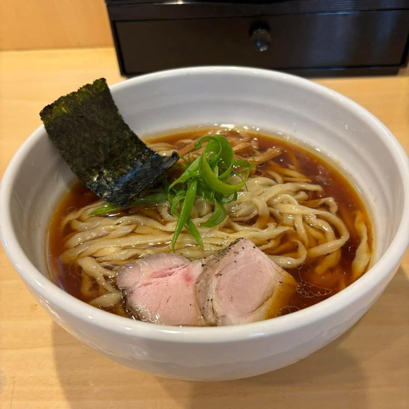 軍鶏そば 大盛り 醤油 (麺庭つむぎ)
