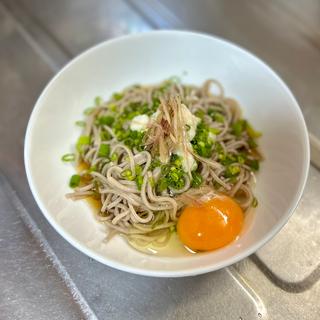 月見冷やしとろろ蕎麦