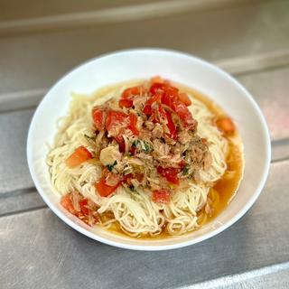 冷やしツナトマそうめん