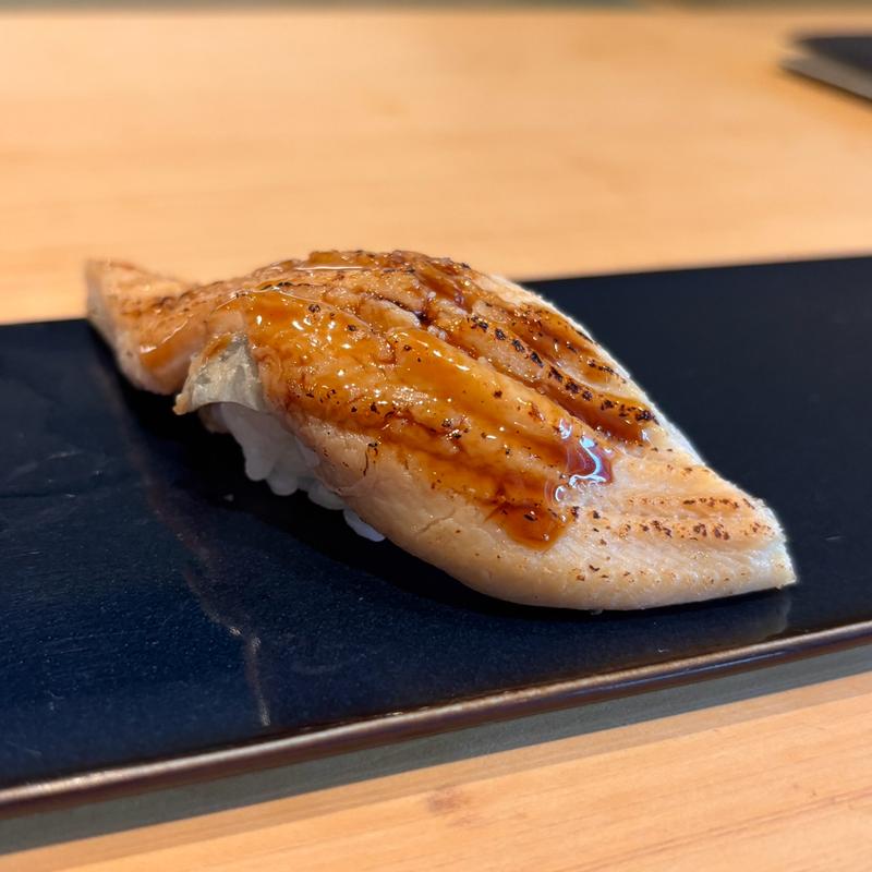 穴子握り(寿司◯もと)