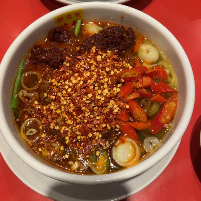 台湾ラーメン　エイリアン(郭 政良 味仙 東京神田西口店)