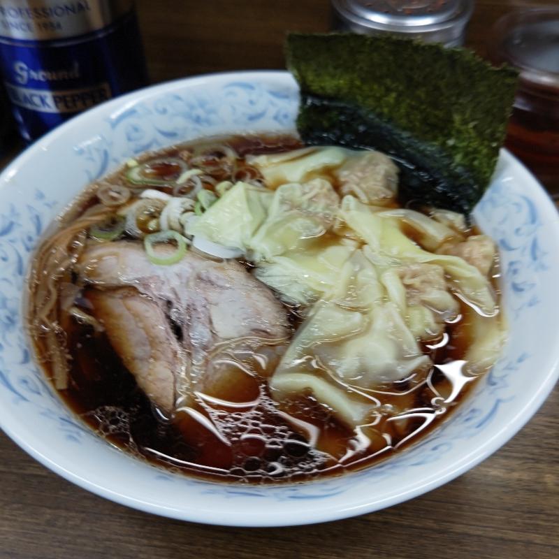 醤油ラーメン＋ワンタン(北海道ラーメン 来々軒(ライライケン) 本店)