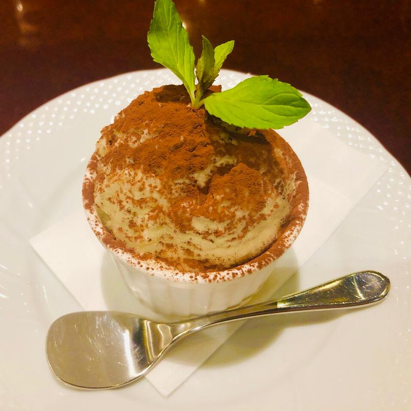 星乃珈琲のふわふわティラミス(星乃珈琲店 西新宿店)