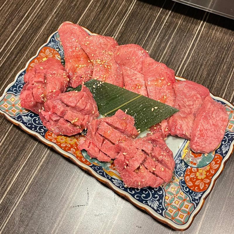 厚切り上タン塩と上タン(塩)(いっせーのーで)