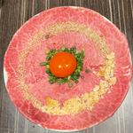 名物！レアロースユッケ