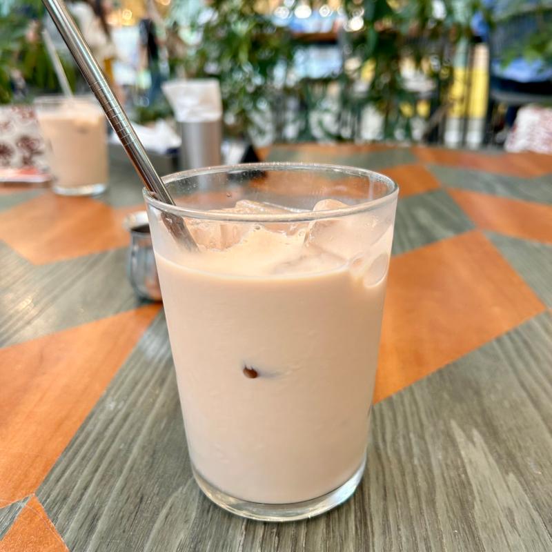 アイスロイヤルミルクティー(THE FRONT ROOM)