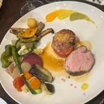 お肉料理(ププトンコース)
