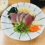 カツオタタキ