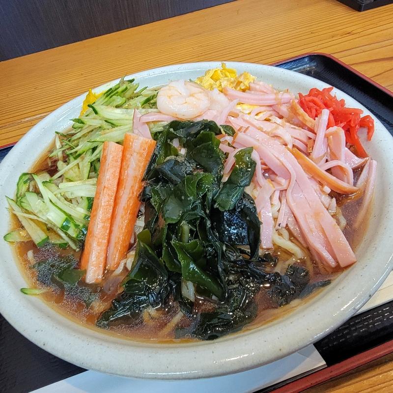 具たくさん冷やし中華(丸福)