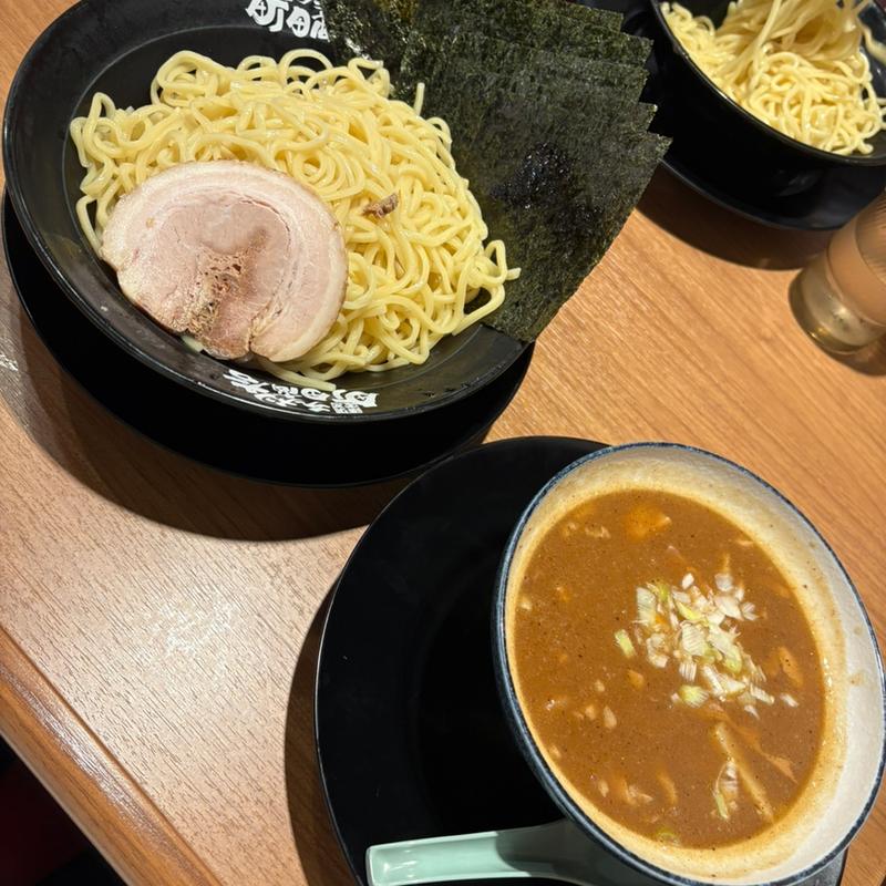 つけ麺大盛(町田商店 四谷麹町店)