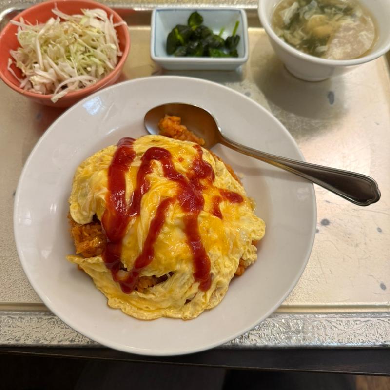 オムライス(餃子専科Lee 新宿本店 （ギョウザセンカリー）)