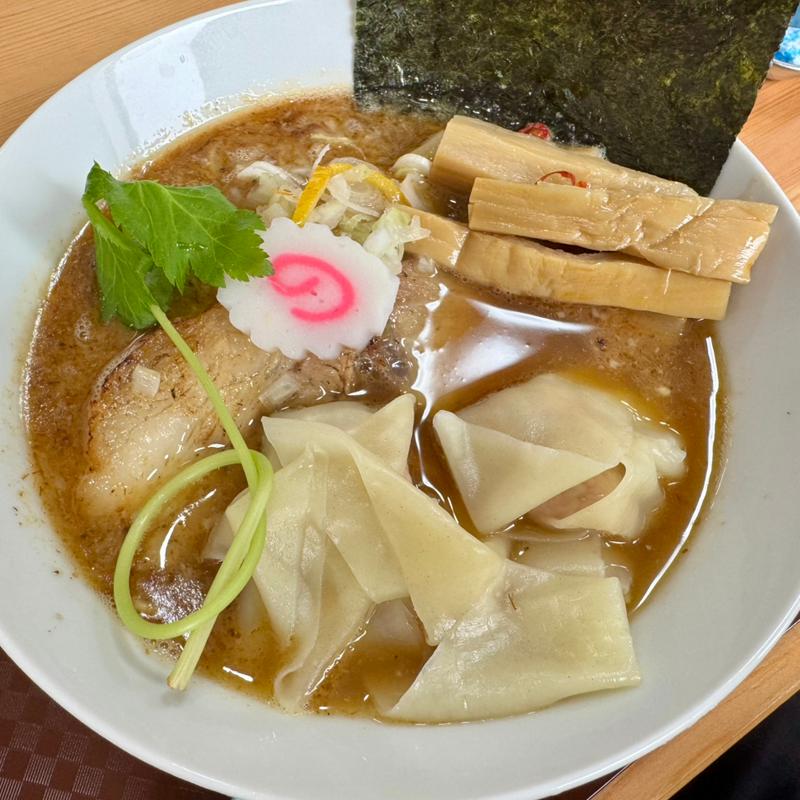 ラーメン中盛り＋ワンタン＋メンマ(らーめん理庵)
