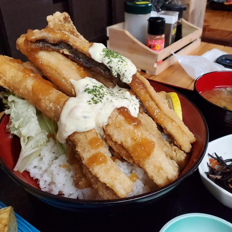 太刀魚天丼(寅丸市場)