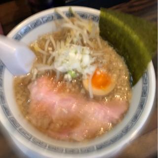 醤油背脂ラーメン