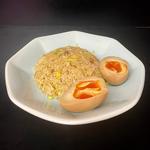 半分チャーハン 味付け玉子