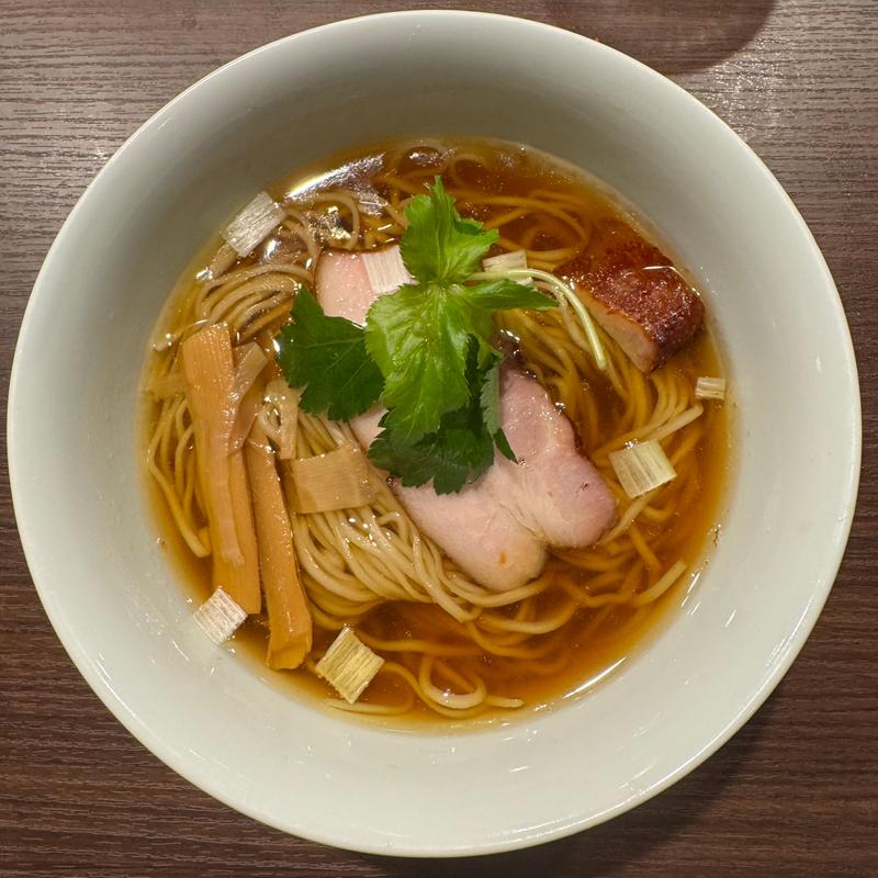 醤油らぁ麺(支那蕎麦屋 藤花)