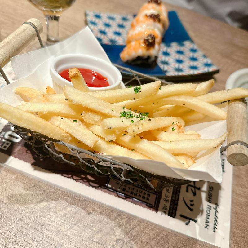 チーズソルトのポテトフライ(鮨炉まん)