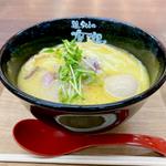 座銀監修 濃厚鶏白湯らぁ麺