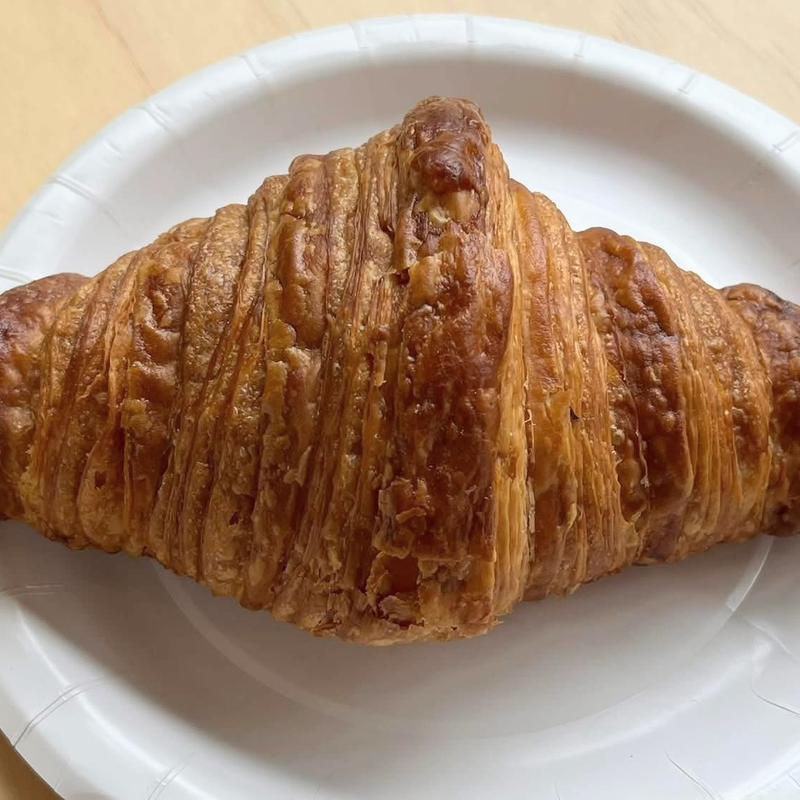 クロワッサン(pâtisserie ondine （パティスリー オンディーヌ）)