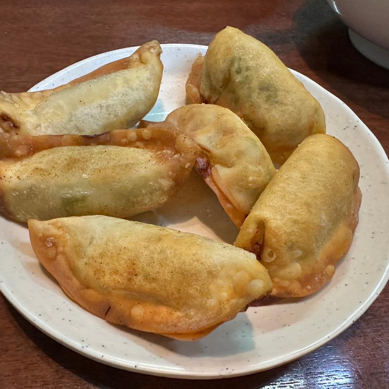 揚餃子 ニラにんにく入り(東京餃子楼 三軒茶屋店 （トウキョウギョウザロウ）)