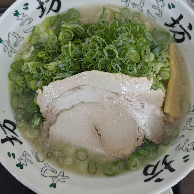 とんこつ塩ラーメン(ん麺 ねぎ坊)