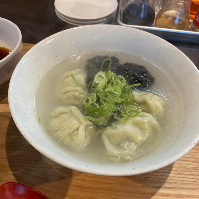 しそまる水餃子、肉まる水餃子(金まる餃子)