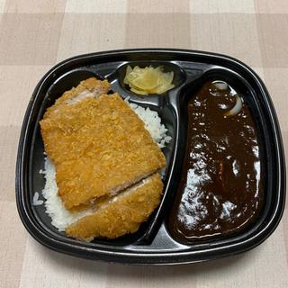 夏のよくばり牛カレー(ロースカツ)