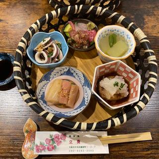 おばんざい五種入り盛りかご弁当