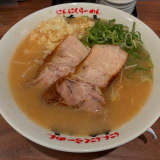 とんこつしょうゆラーメン