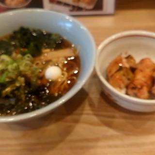 醤油ラーメン　焼鳥小丼付(むろまち 鳥や)