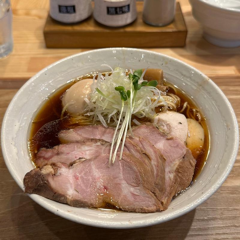 特製鶏醤油らぁ麺(MENYA OKIBI)