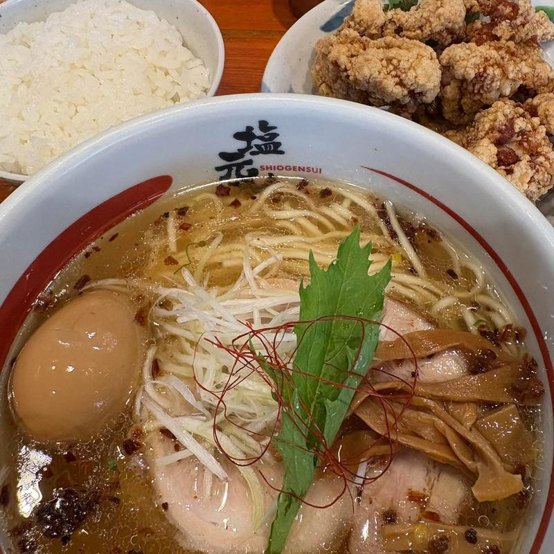 ガッツリ塩ラーメン 唐揚げセット 味玉(津山 塩元帥)