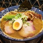特製白湯醤油らーめん