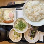 ハムエッグ定食