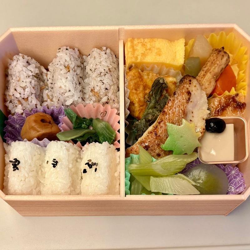 日本の味博覧(駅弁屋 新幹線南乗換口店)