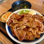 デジカルビ丼