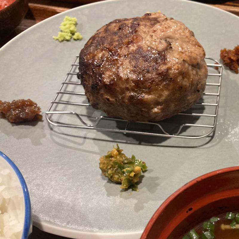 究極のハンバーグ定食(挽き肉のトリコ)