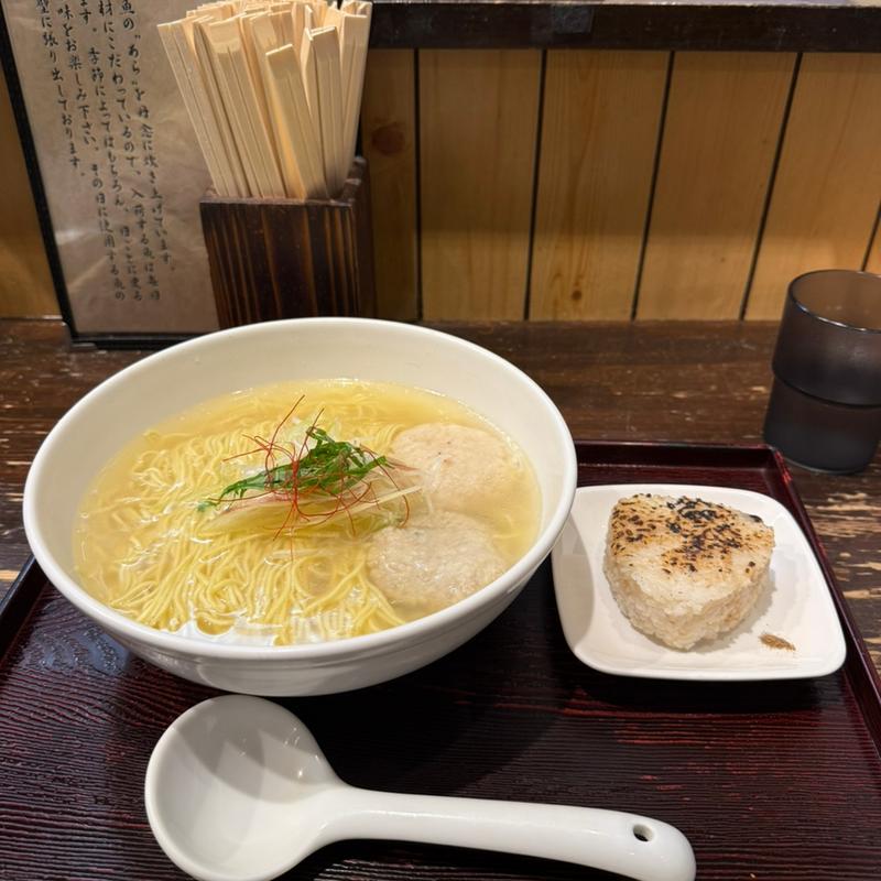 あら炊き辛塩らぁめん(麺屋 海神 新宿店)