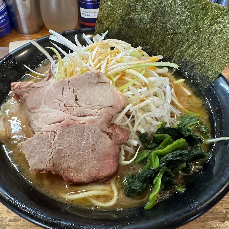 ラーメン(醤油)+ネギ増し(横浜ラーメン とんこつ家 いわき店)